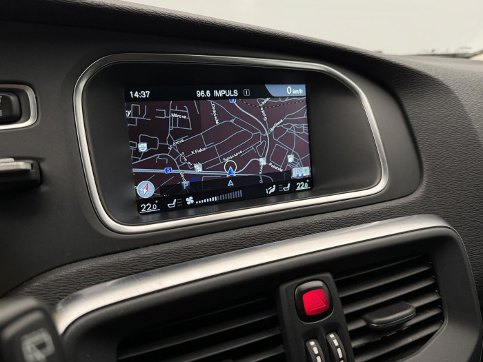 Volvo V40 CC T4 AWD MOMENTUM AUT 2.0 CC CC Momentum