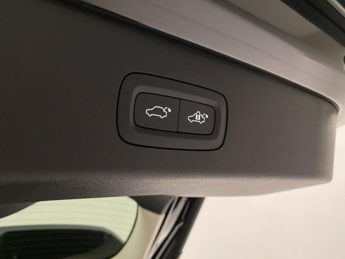 Lynk & Co 01 PHEV DCT AUT REZERVACE