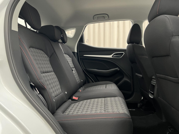 MG ZS 1.5 ESSENTIAL PLUS CZ 1.maj.