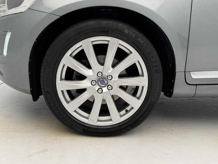 Volvo XC60 D4 AWD INSCRIPTION AUT 2.4 d