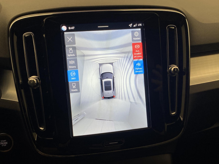 Volvo XC40 B3 AUT DARK PLUS