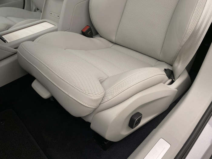 Volvo ES90 PURE ELECTRIC ULTRA