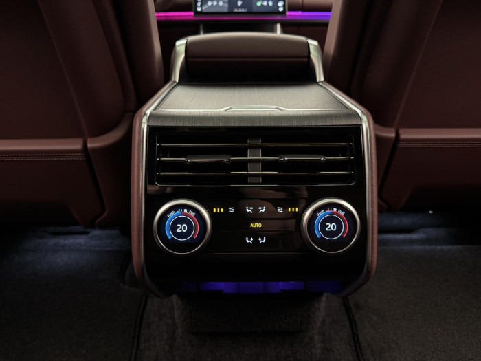 Land Rover Range Rover P530 AUTOBIOGRAPHY REZERVACE