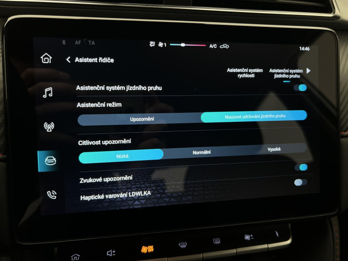 MG ZS 1.5 ESSENTIAL PLUS CZ 1.maj.