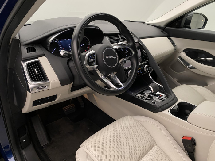 Jaguar E-Pace P200 S AWD AUT REZERVACE