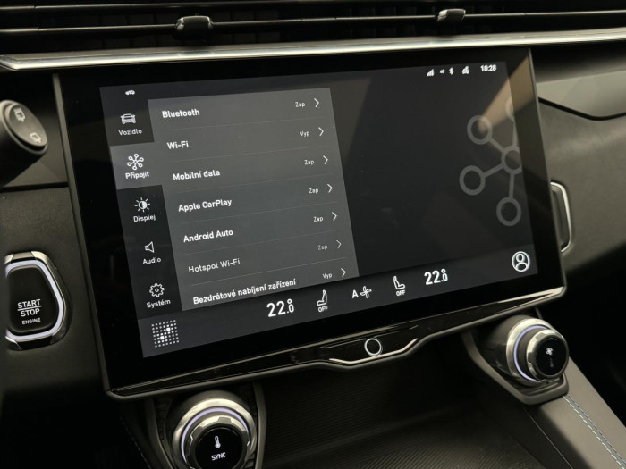 Lynk & Co 01 PHEV DCT AUT