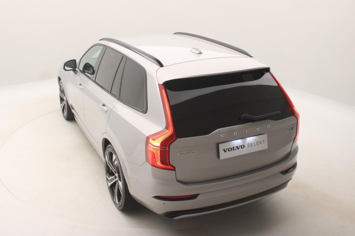 Volvo XC90 B5 AWD PLUS DARK AUT REZERVACE