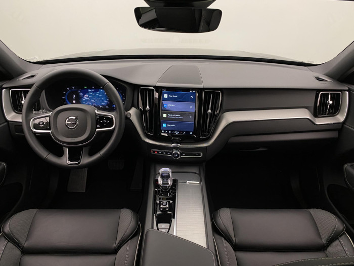 Volvo XC60 B5 AWD BLACK EDITION AUT 1.maj 2.0 Edition