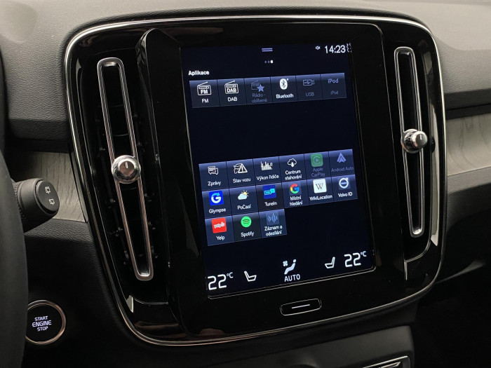 Volvo XC40 B4 AWD INSCRIPTION AUT CZ