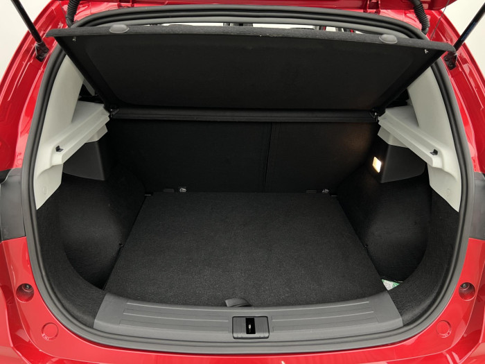 MG ZS 1.5 ESSENTIAL PLUS CZ 1.maj.