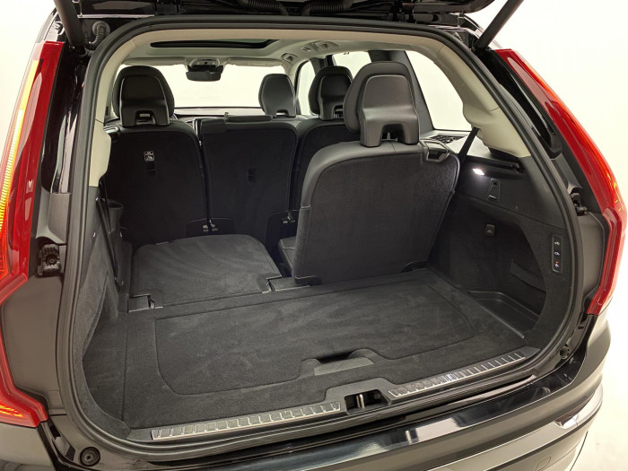 Volvo XC90 B5 AWD INSCRIPTION AUT 1.maj