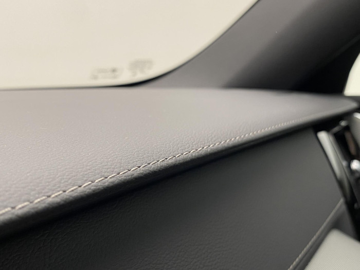 Volvo XC60 B5 AWD BLACK EDITION ULTRA 2.0 Edition