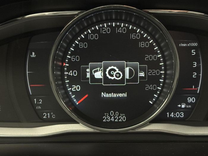 Volvo XC60 D4 AWD MOMENTUM AUT 2.4 d Momentum