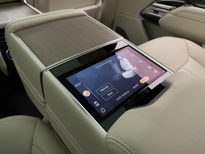 Land Rover Range Rover D350 AUTOBIOGRAPHY LWB 3.0 d