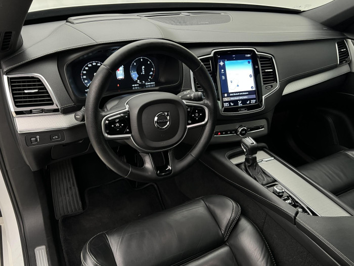 Volvo XC90 D5 AWD INSCRIPTION AUT 2.0 d