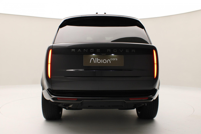 Land Rover Range Rover P550e AUTOBIOGRAPHY SWB
