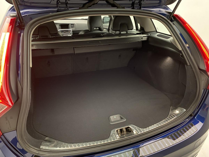 Volvo V60 D4 OCEAN RACE REZERVACE 2.0 d