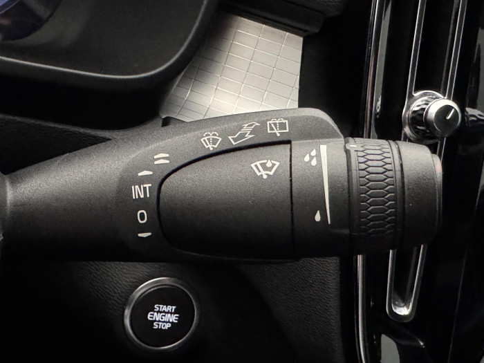 Volvo XC40 T5 AWD MOMENTUM PRO AUT 2.0 Momentum