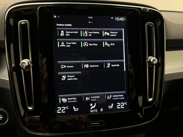 Volvo XC40 D4 AWD MOMENTUM AUT 2.0 d Momentum