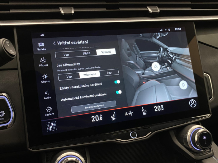 Lynk & Co 01 MORE PHEV