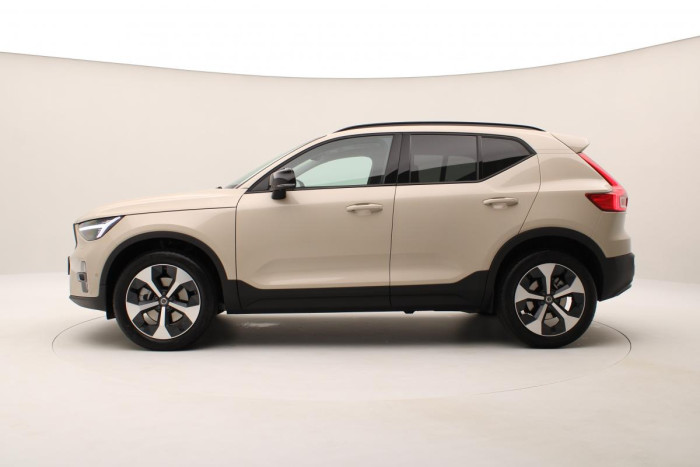 Volvo XC40 B3 AUT DARK ULTRA