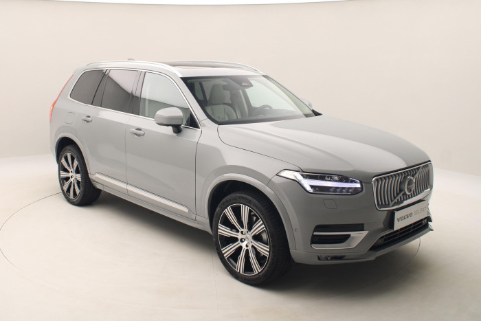 Volvo XC90 B6 AWD ULTIMATE REZERVACE