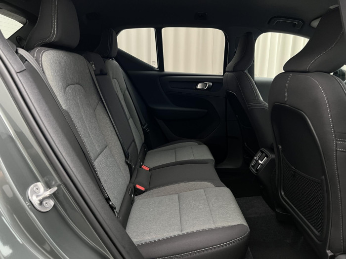 Volvo XC40 B3 DARK PLUS AUT