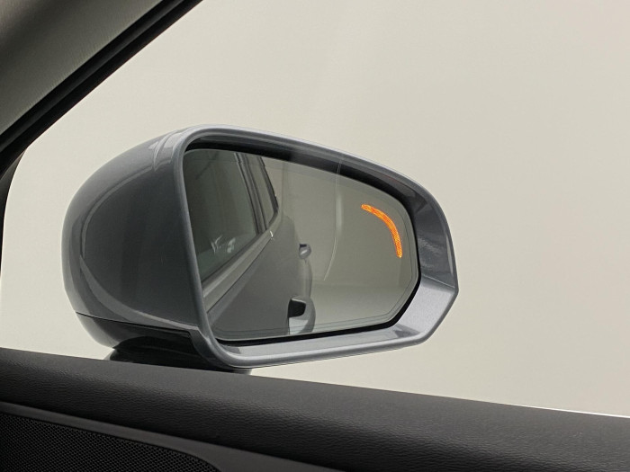 Volvo V60 B4 MOMENTUM PRO AUT REZERVACE 2.0 Momentum