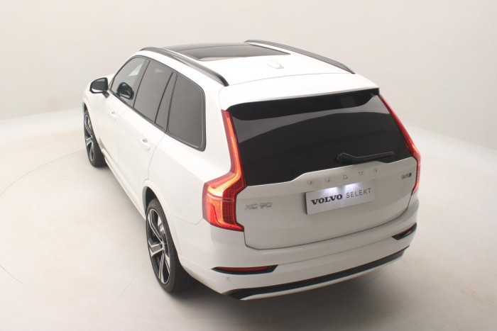 Volvo XC90 B5 AWD PLUS DARK AUT 1.maj