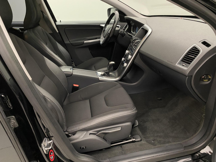 Volvo XC60 D3 MOMENTUM 2.0 d Momentum