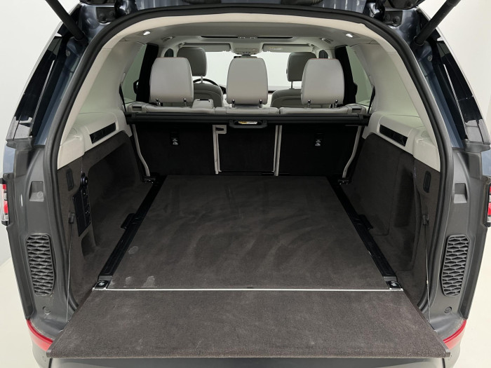 Land Rover Discovery 3.0 TDV6 HSE AWD Aut CZ