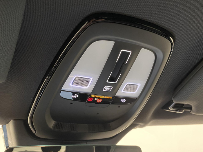 Volvo XC90 B5 AWD BLACK EDITION PLUS 7