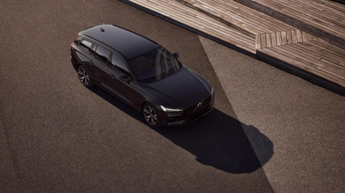 Volvo V60 B4 PLUS DARK AUT