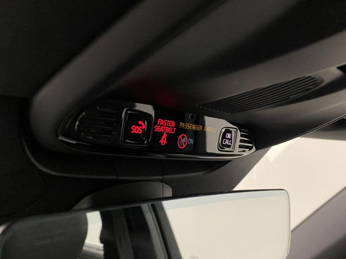 Volvo XC90 B5 AWD INSCRIPTION REZERVACE