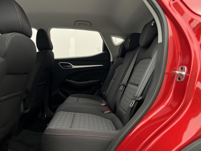 MG ZS 1.5 ESSENTIAL PLUS AUT CZ