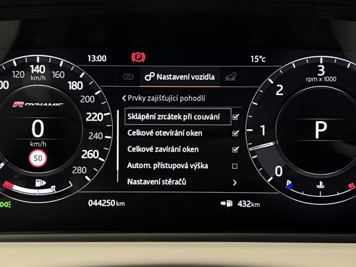 Land Rover Range Rover Velar D275 AWD R-DYNAMIC S AUT CZ 3.0 d Dynamic