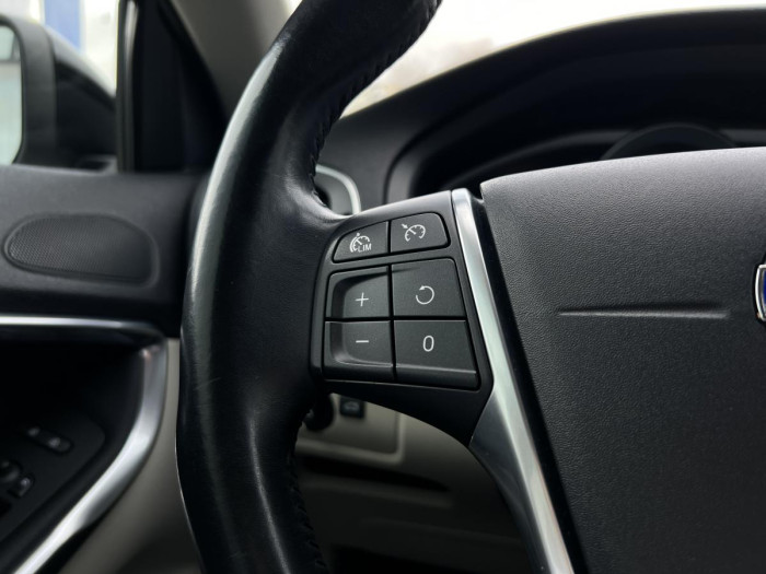 Volvo XC40 D3 MOMENTUM Aut 1.maj. 2.0 d Momentum