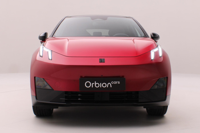 Lynk & Co 02 MORE PŘEDVÁDĚCÍ VŮZ