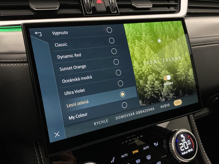 Jaguar F-Pace P250 R-DYNAMIC SE REZERVACE 2.0 Dynamic SE