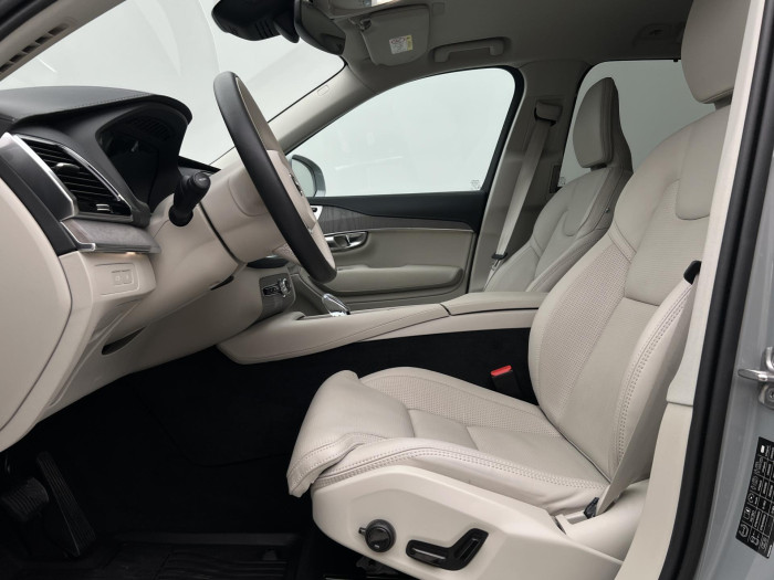 Volvo XC90 T8 AWD RECHARGE ULTRA BRIGHT