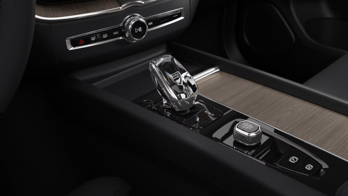 Volvo XC60 B5 AWD AUT DARK PLUS