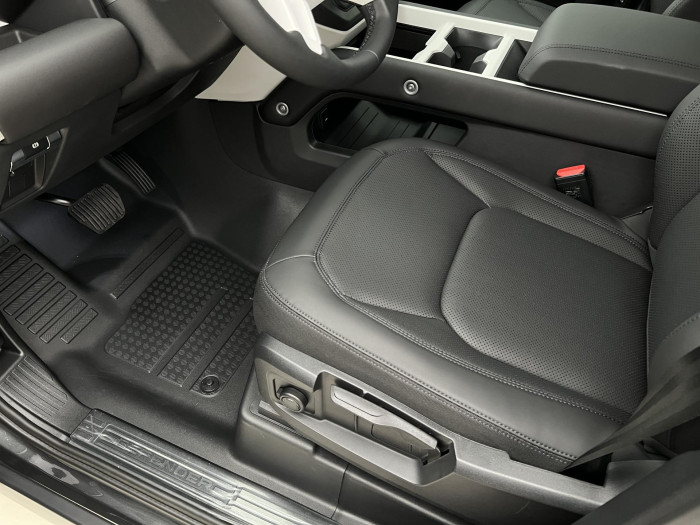 Land Rover Defender 110 D200 S AWD Aut 3.0 d