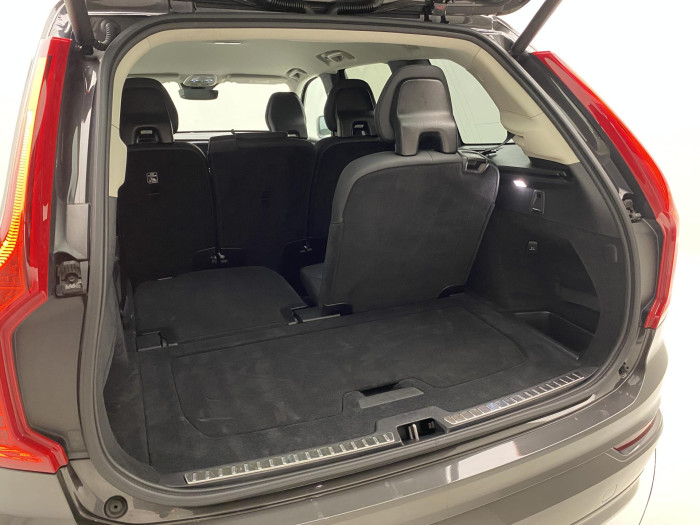 Volvo XC90 B5 AWD CORE AUT CZ 7míst