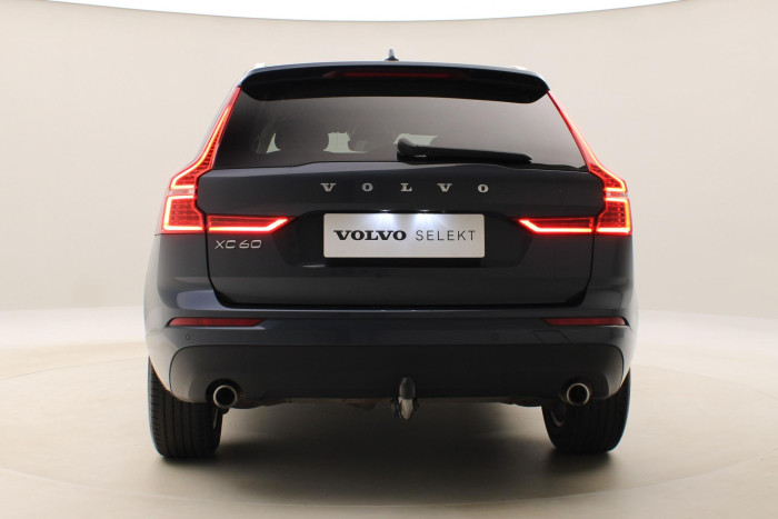 Volvo XC60 D4 MOMENTUM AUT 1.maj 2.0 d Momentum