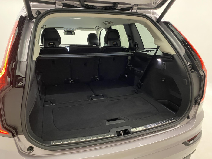 Volvo XC90 T8 AWD RECHARGE DARK PLUS 7m