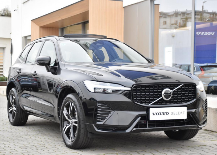 Volvo XC60 B4 R-DESIGN AUT 1.maj.