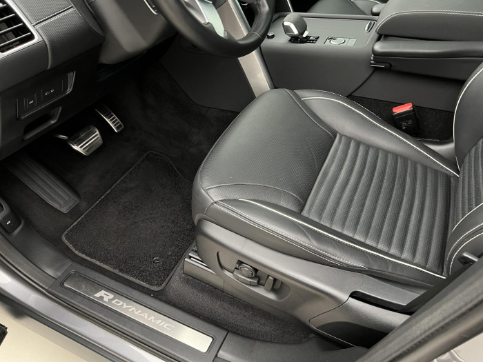 Land Rover Discovery D250 R-DYNAMIC SE AWD AUT 3.0 d Dynamic SE