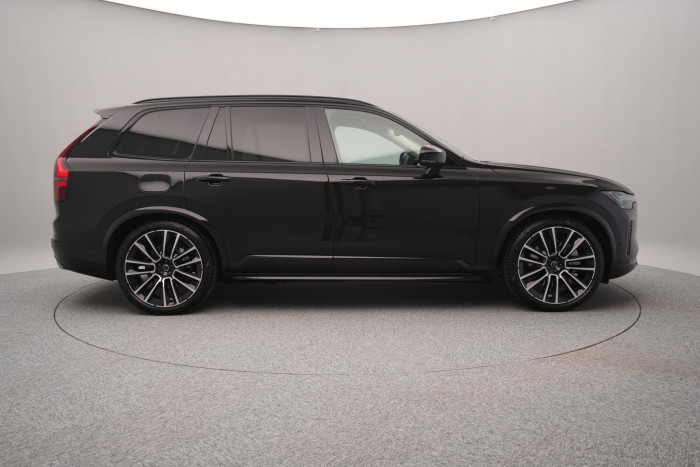 Volvo XC90 T8 AWD RECHARGE DARK ULTRA 7