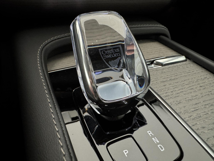 Volvo XC90 T8 AWD RECHARGE ULTIMATE 1.maj