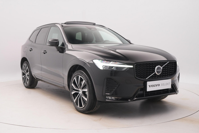 Volvo XC60 B4 AWD PLUS DARK AUT